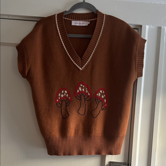 Lisa Says Gah Brown V-Neck Sweater with Mushroom Design 🍄 - Picture 2 of 6